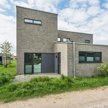 Cozy In Lembruch-duemmer With Kitchen Holiday home
