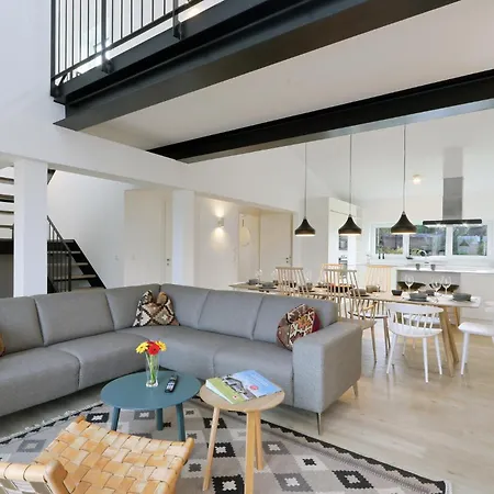 Cozy In Lembruch-duemmer With Kitchen
